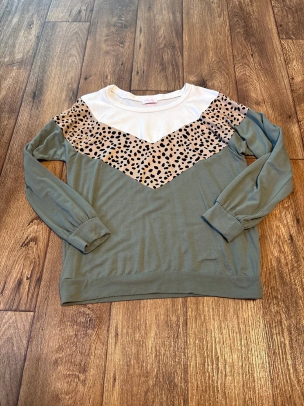 Women’s Long Sleeve Shirt Size S